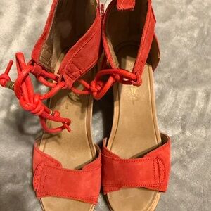 Sorel Joanie wedge sandals Size 7